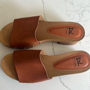 Women’s slip on sandals